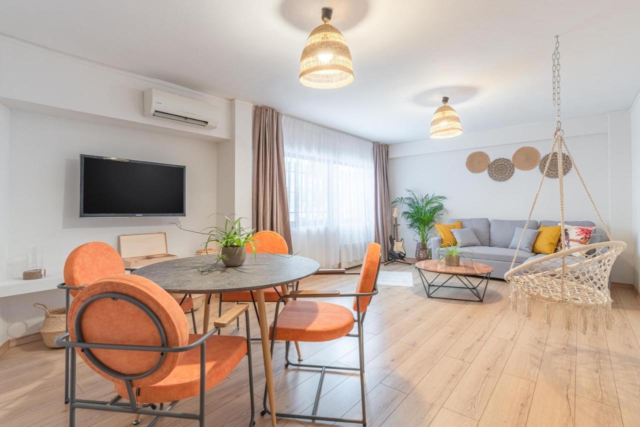 Boho Chic Apartment Under Acropolis أثينا المظهر الخارجي الصورة